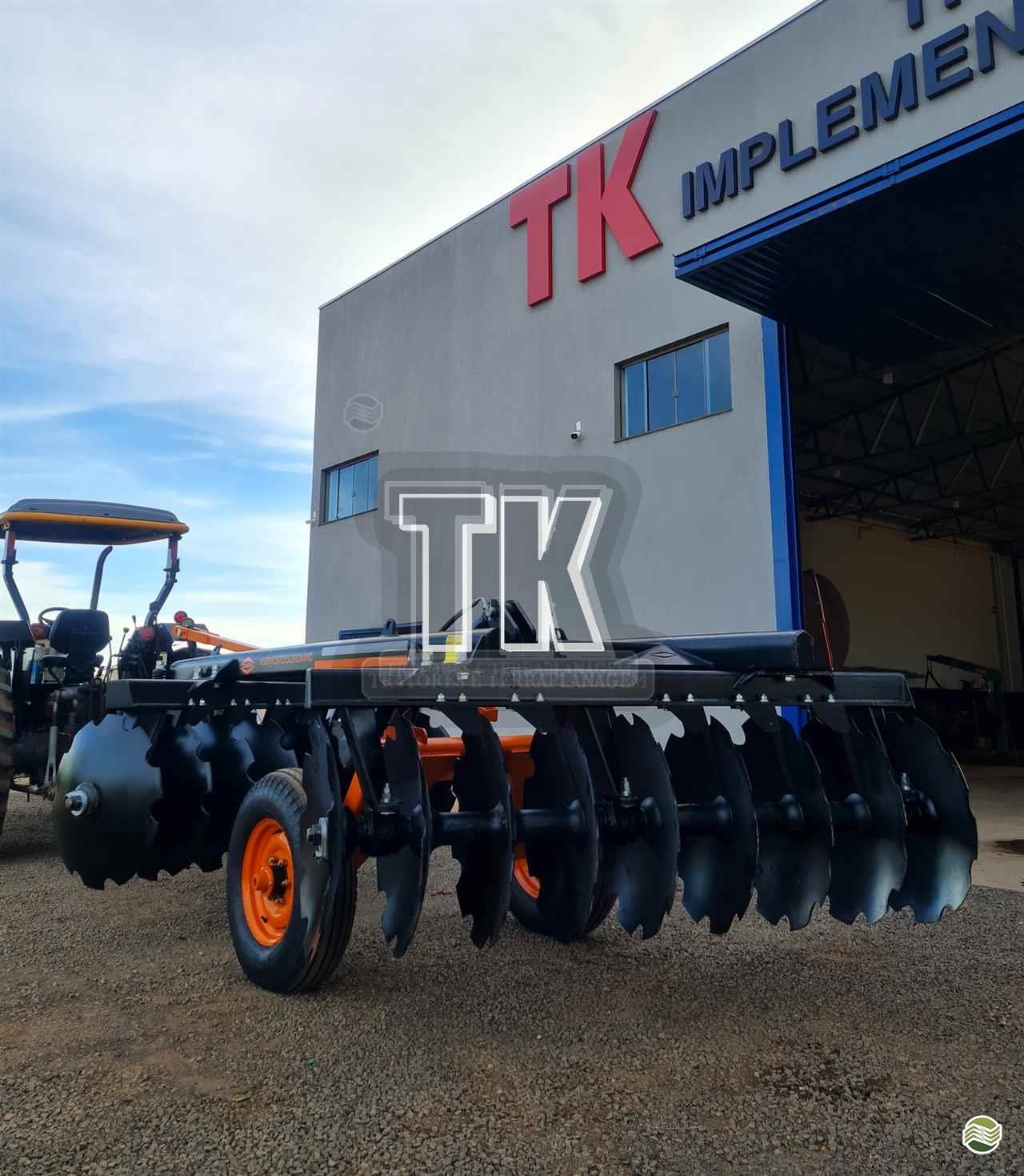 IMPLEMENTOS AGRICOLAS GRADE INTERMEDIÁRIA INTERMEDIÁRIA 18 DISCOS TK Tratores NOVA ANDRADINA MATO GROSSO DO SUL MS